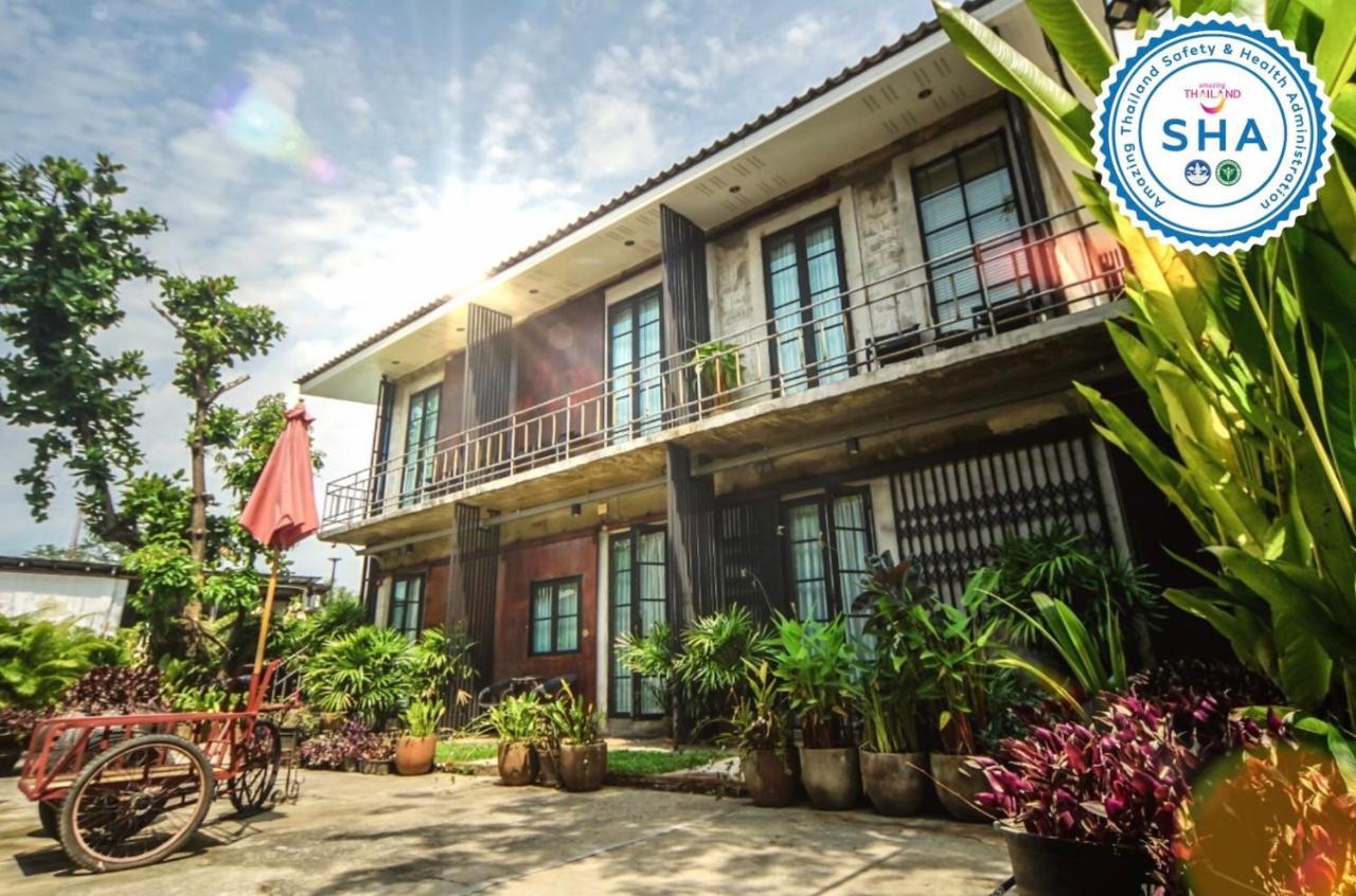 Hotel The Warehouse Chiang Mai Exterior foto